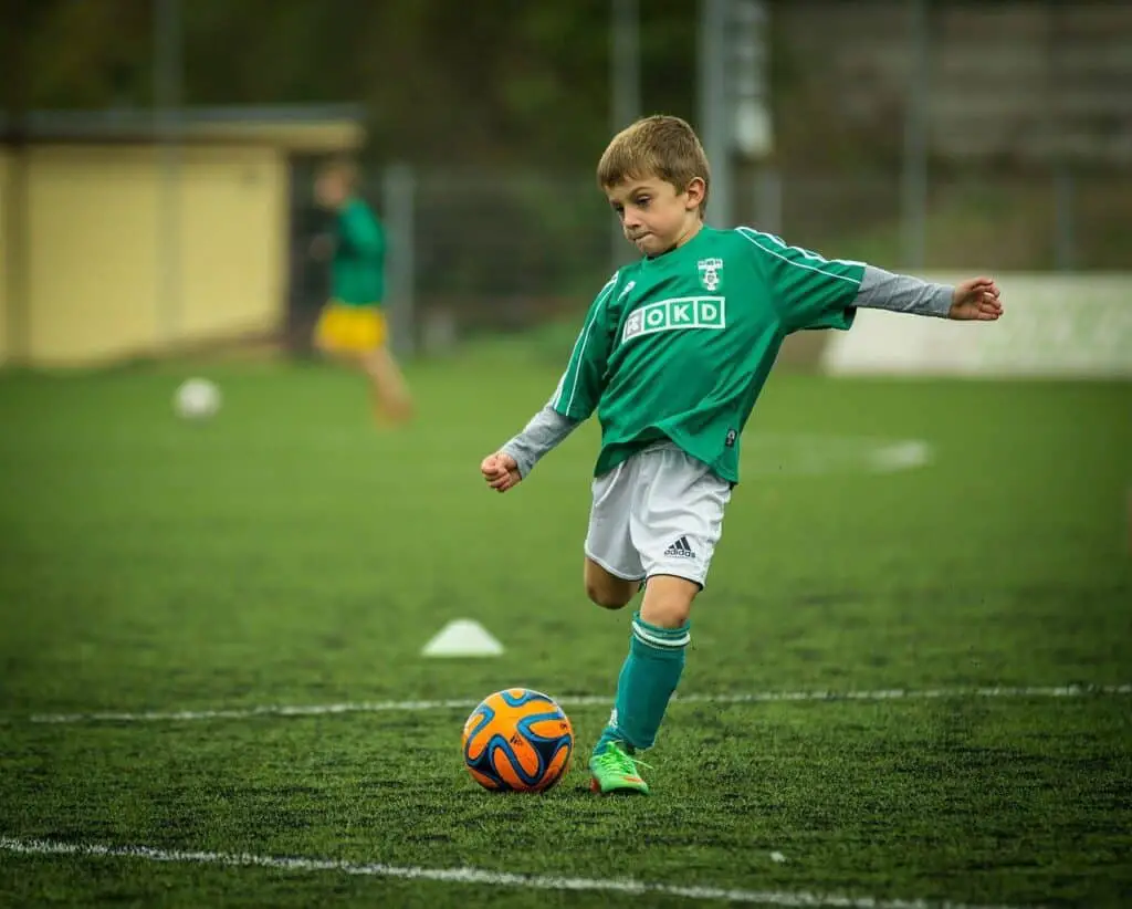 Die ersten Schritte, wie du besser im Fußball wirst